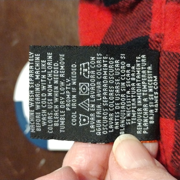 Hanes unisex red flannel size Xl big one get one - Picture 4 of 4